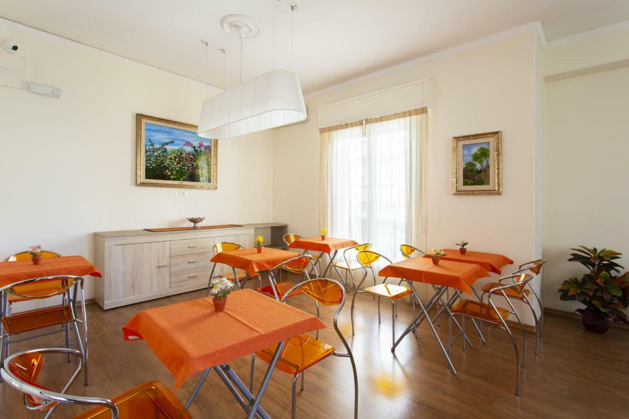 Residenza Wagner Acomodação com café da manhã Palermo Exterior foto